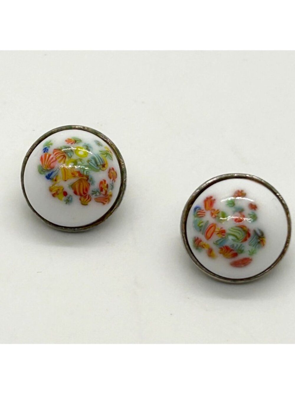 Vintage Hand Painted Porcelain Clip-On Earrings Floral Motif 3/4" Silver-tone - Picture 2 of 10